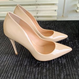 Steve Madden Nude Pumps